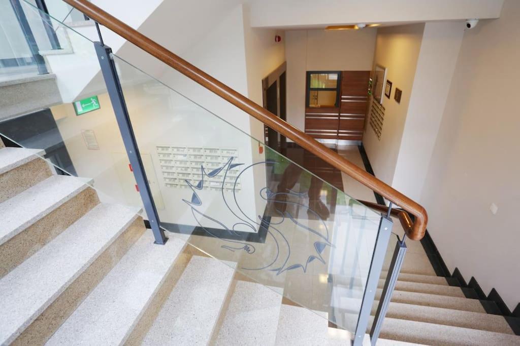 Apartament Ekskluzywny W Centrum Z Balkonem I Parkingiem *