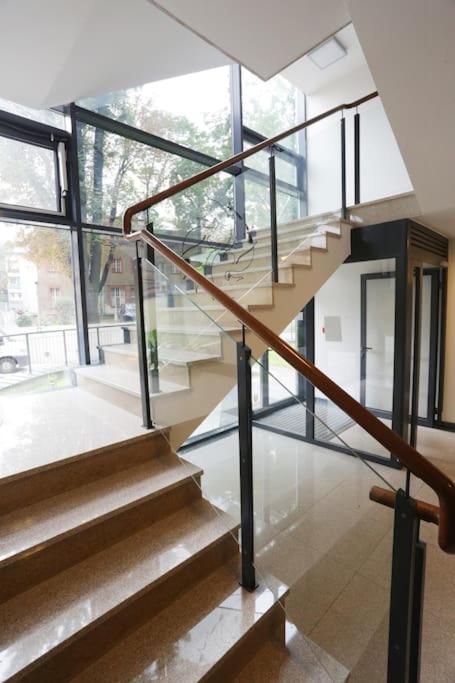 Apartament Ekskluzywny W Centrum Z Balkonem I Parkingiem